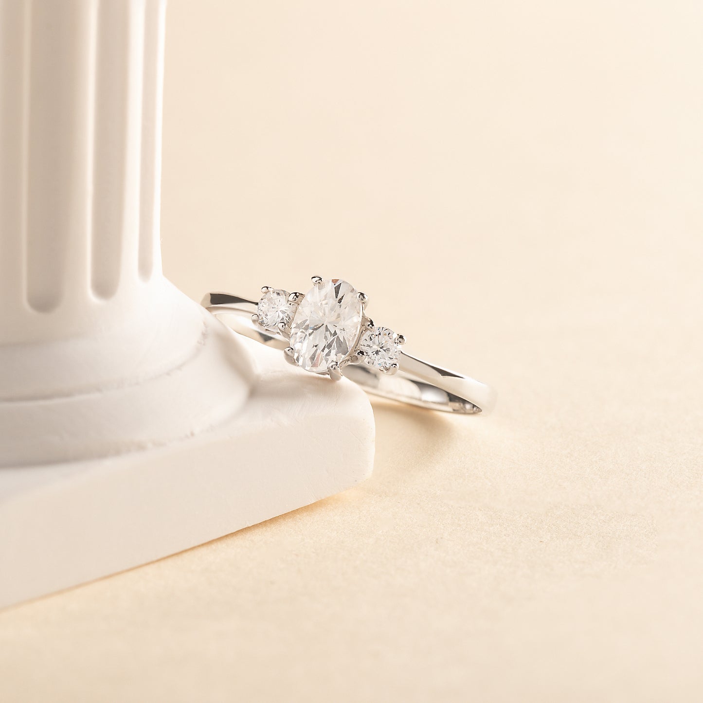 Dainty Minimalist 925 Sterling Silver 3 Stone Setting Oval Cut CZ Promise Ring for Her