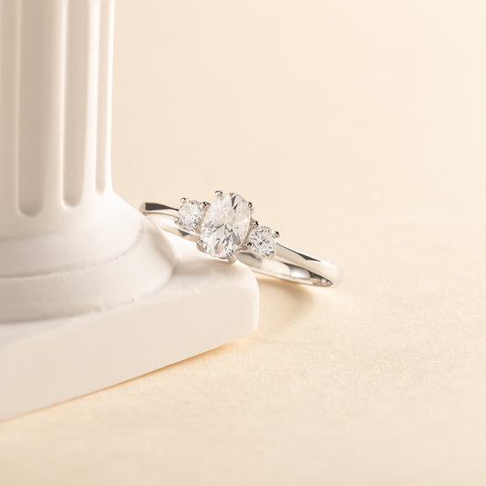 Dainty Minimalist 925 Sterling Silver 3 Stone Setting Oval Cut CZ Promise Ring for Her