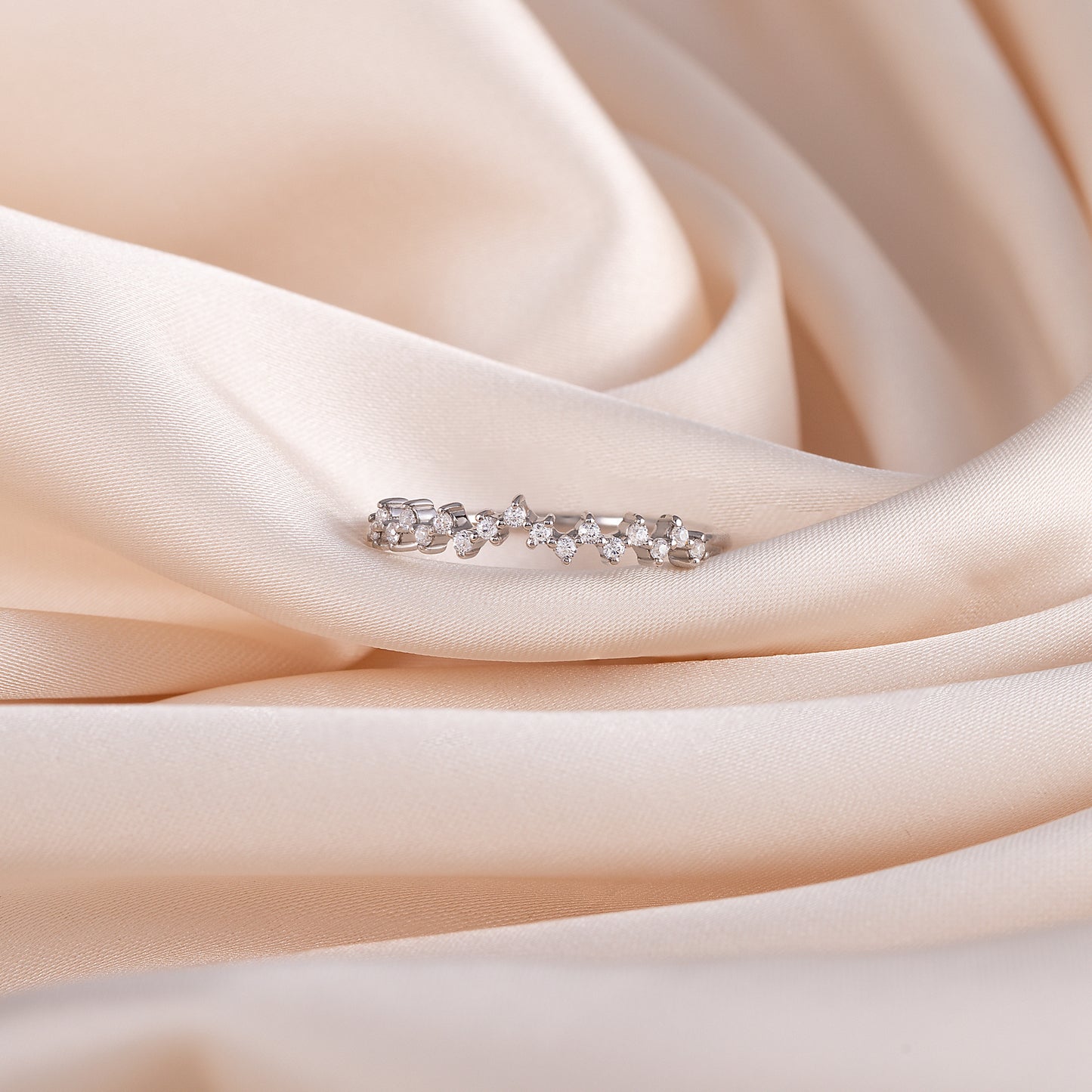 Women Minimalist Elegant 925 Sterling Silver CZ Cluster Wedding Band
