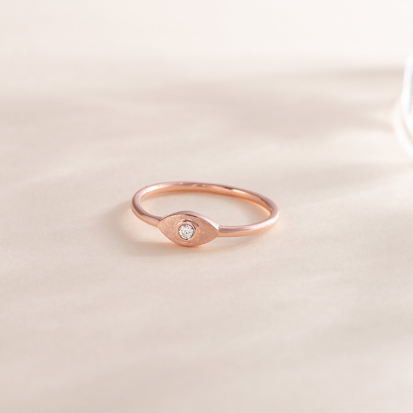 Damen 18 Karat Roségold Vermeil Silber Solitär Zirkonia Evil Eye Schutzring