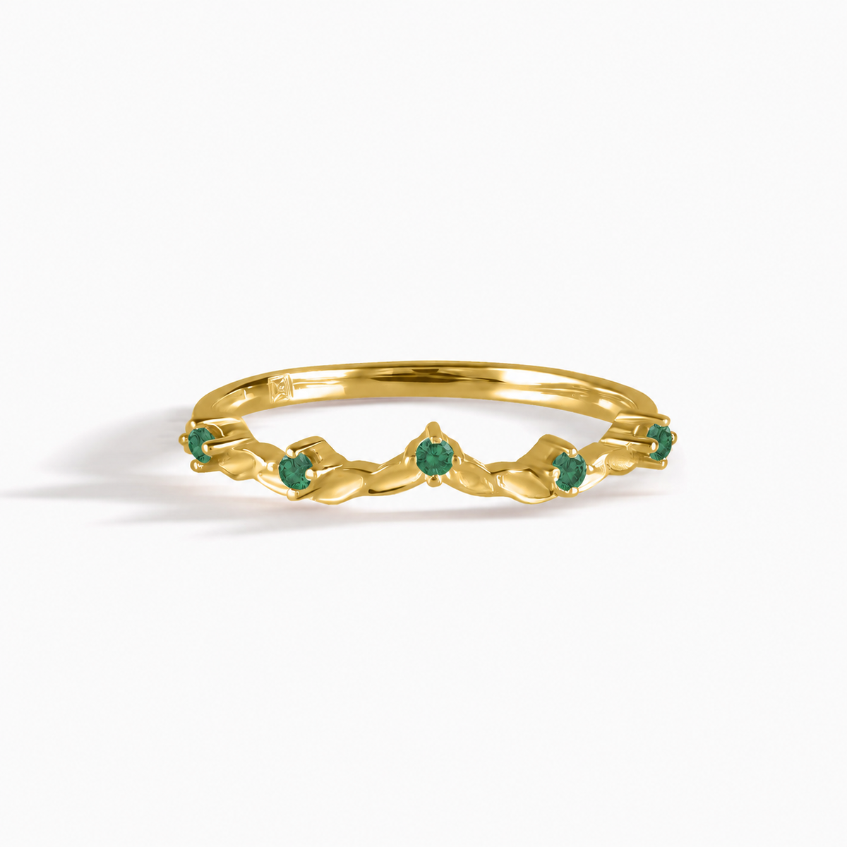 Aveline Yellow Gold Emerald Leaf Band