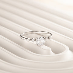 Damen zierlicher Verlobungsring aus 925 Sterling Silber mit Zirkonia