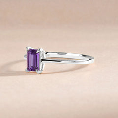 Solene White Gold Amethyst Solitaire Ring