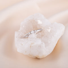 Minimalist Delicate 925 Sterling Silver 3 Stone Setting Oval CZ Promise Ring for Her