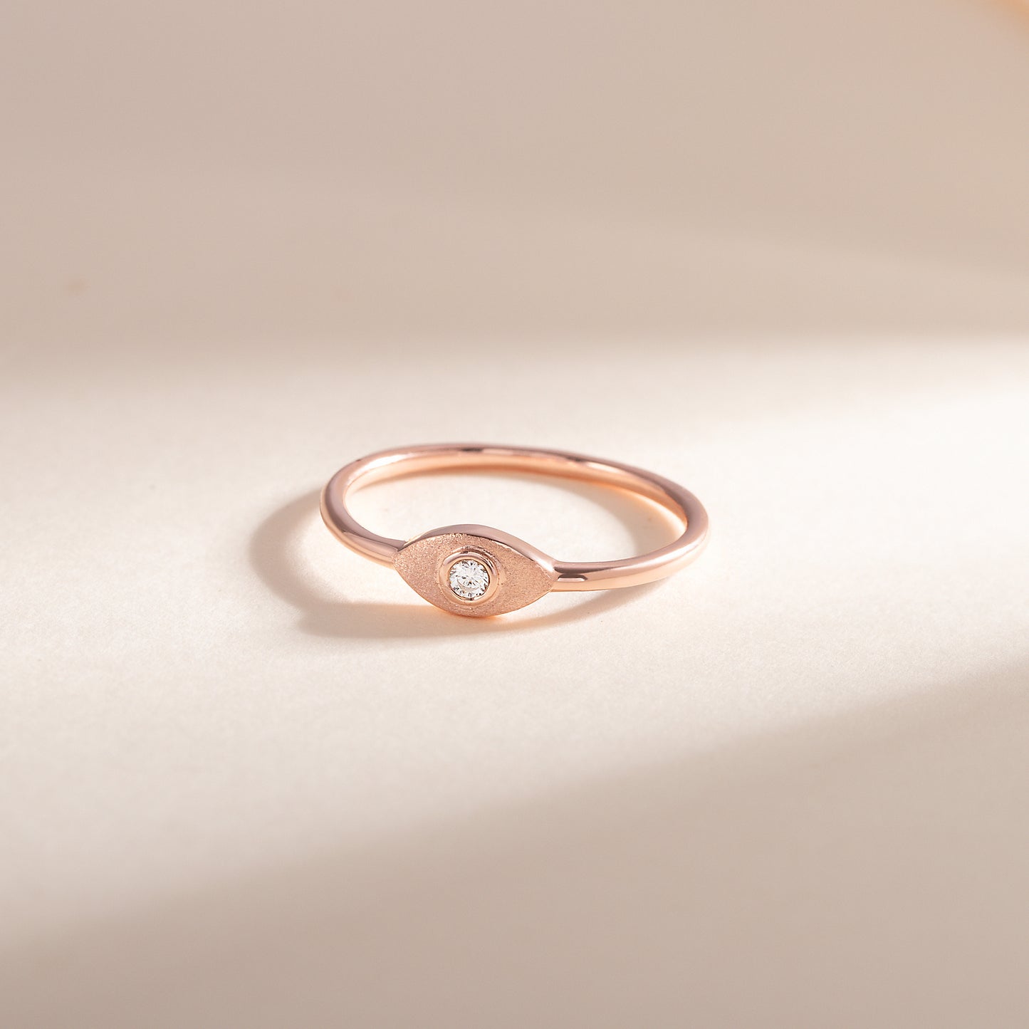 Damen 18 Karat Roségold Vermeil Silber Solitär Zirkonia Evil Eye Schutzring