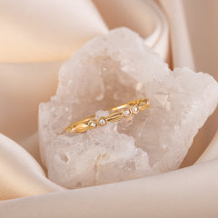 Elowen Yellow Gold Diamond Leaf Band