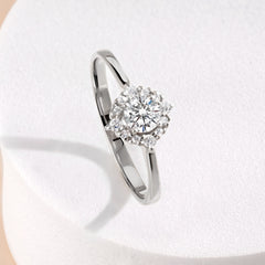 Women Victorian Style 925 Sterling Silver Cubic Zirconia Halo Engagement Ring